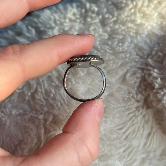 Abalone Shell Ring - Picture 6 of 7